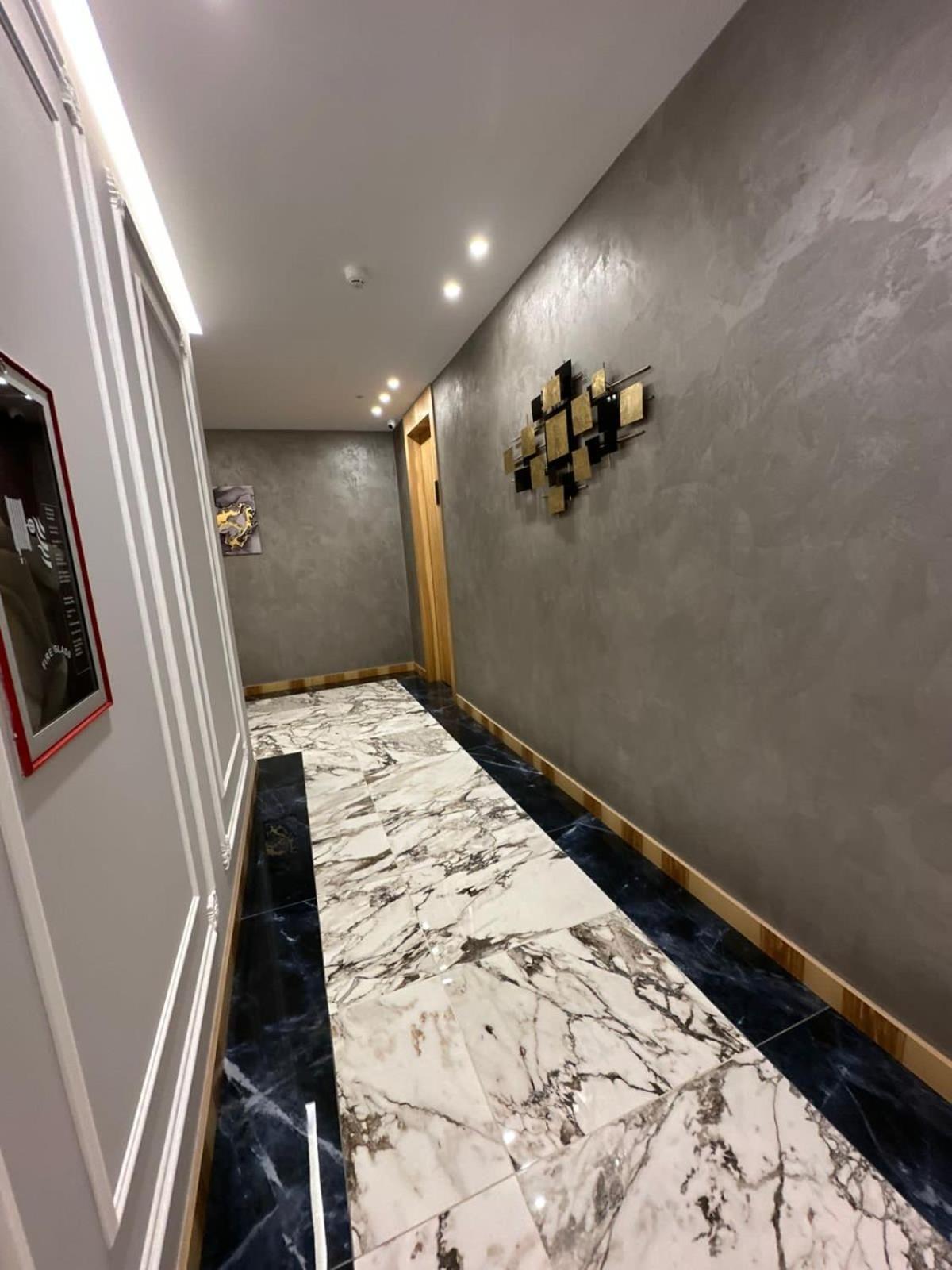 Hotel Ujvara Belsh Экстерьер фото