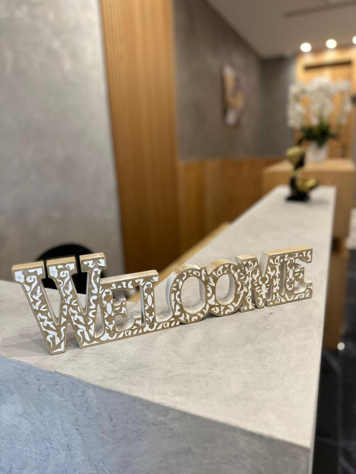 Hotel Ujvara Belsh Экстерьер фото